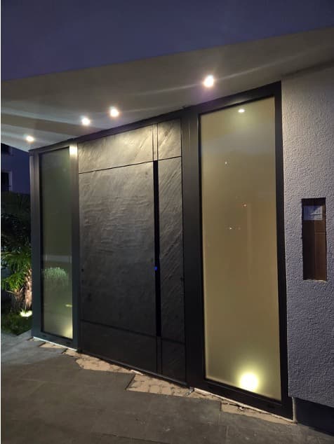 Drzwi Pivot — Düsseldorf